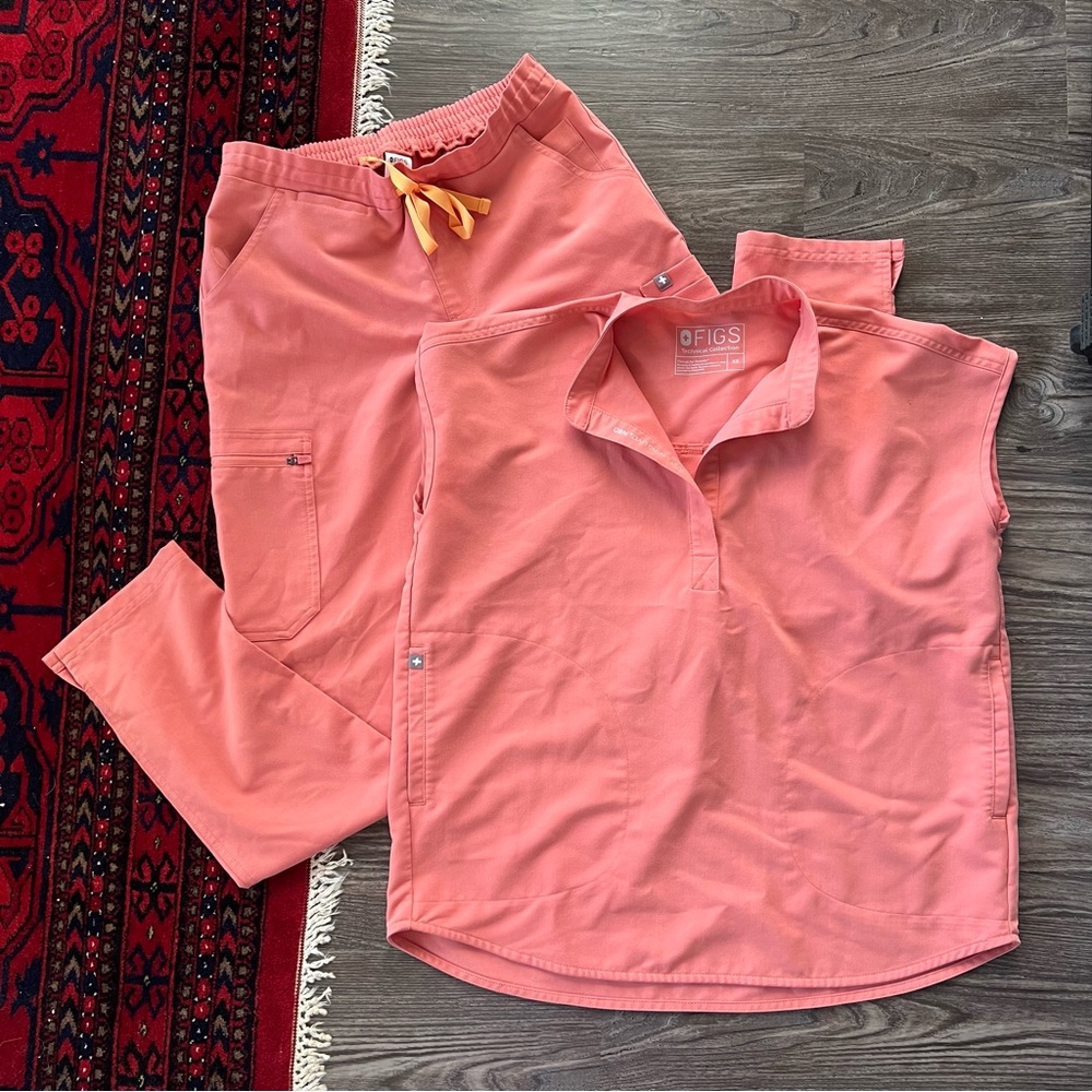 Coral Figs set